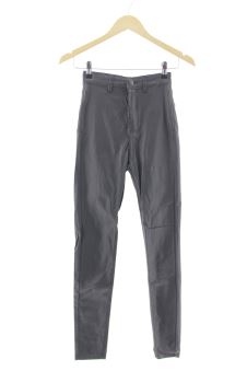 Jeans 34 Stradivarius, foto 1 di 2