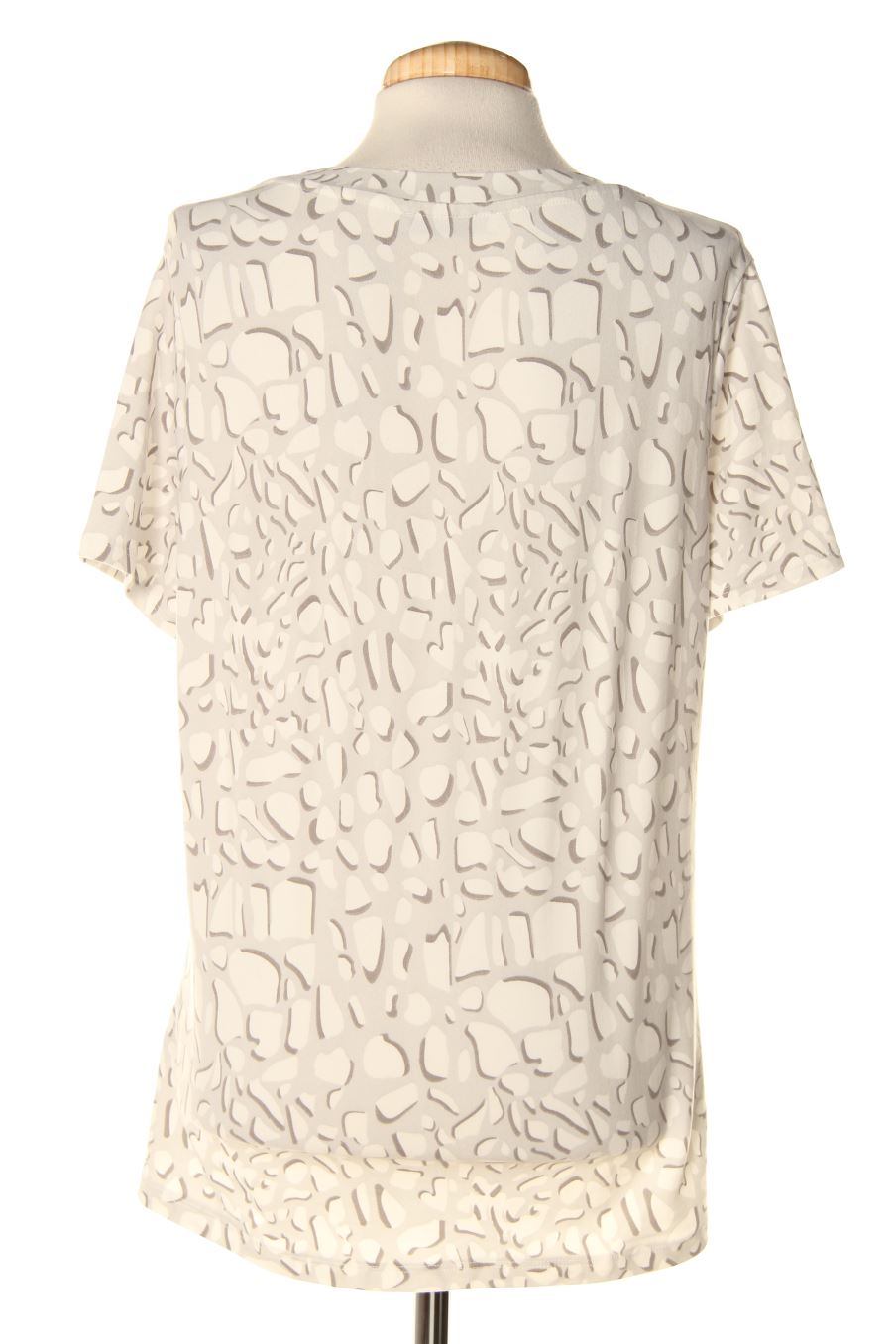 T-shirt Reserved de la taille M, de couleur gris