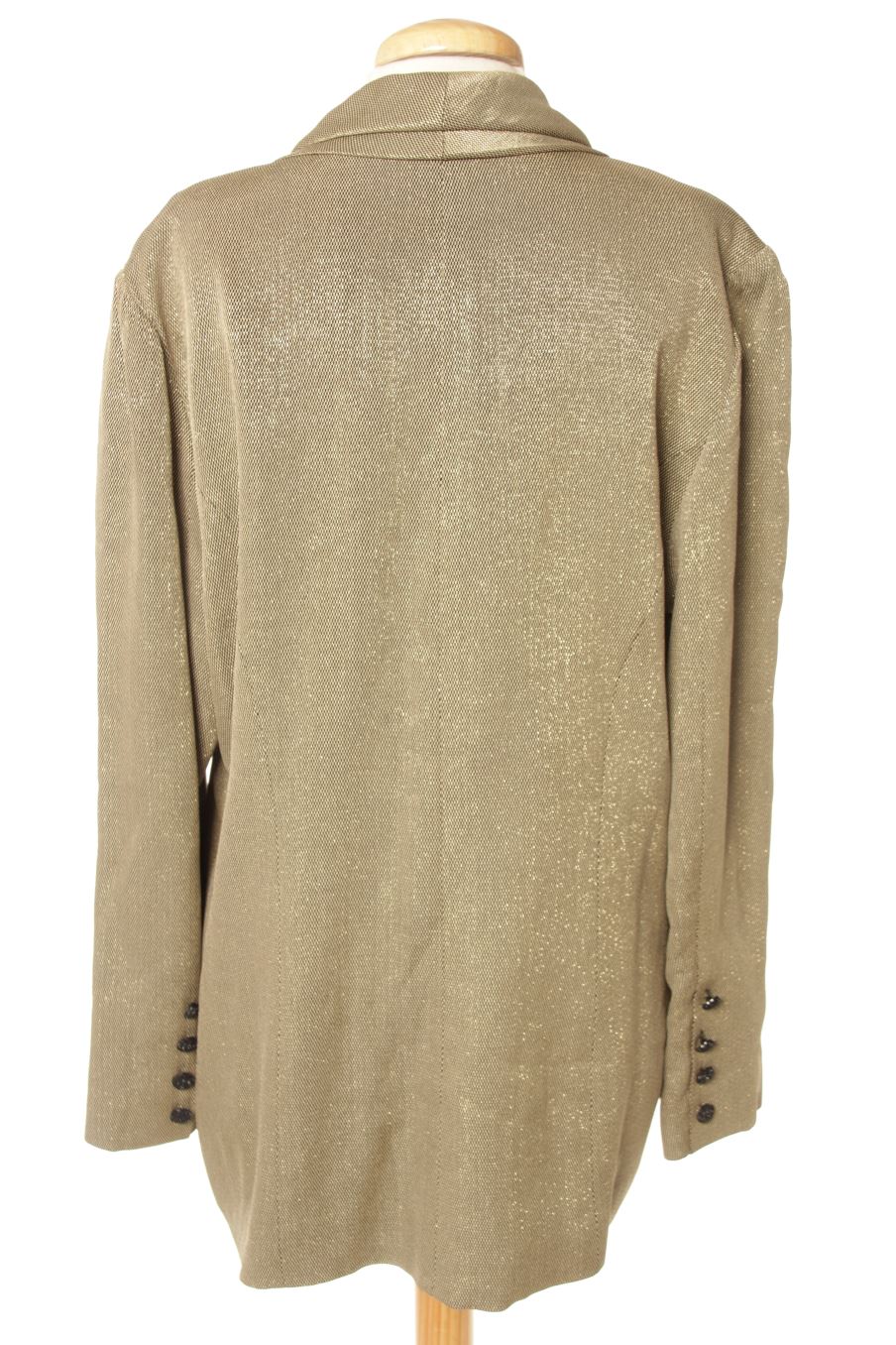 Blazer de Tere Palacio de la talla L, de color dorado