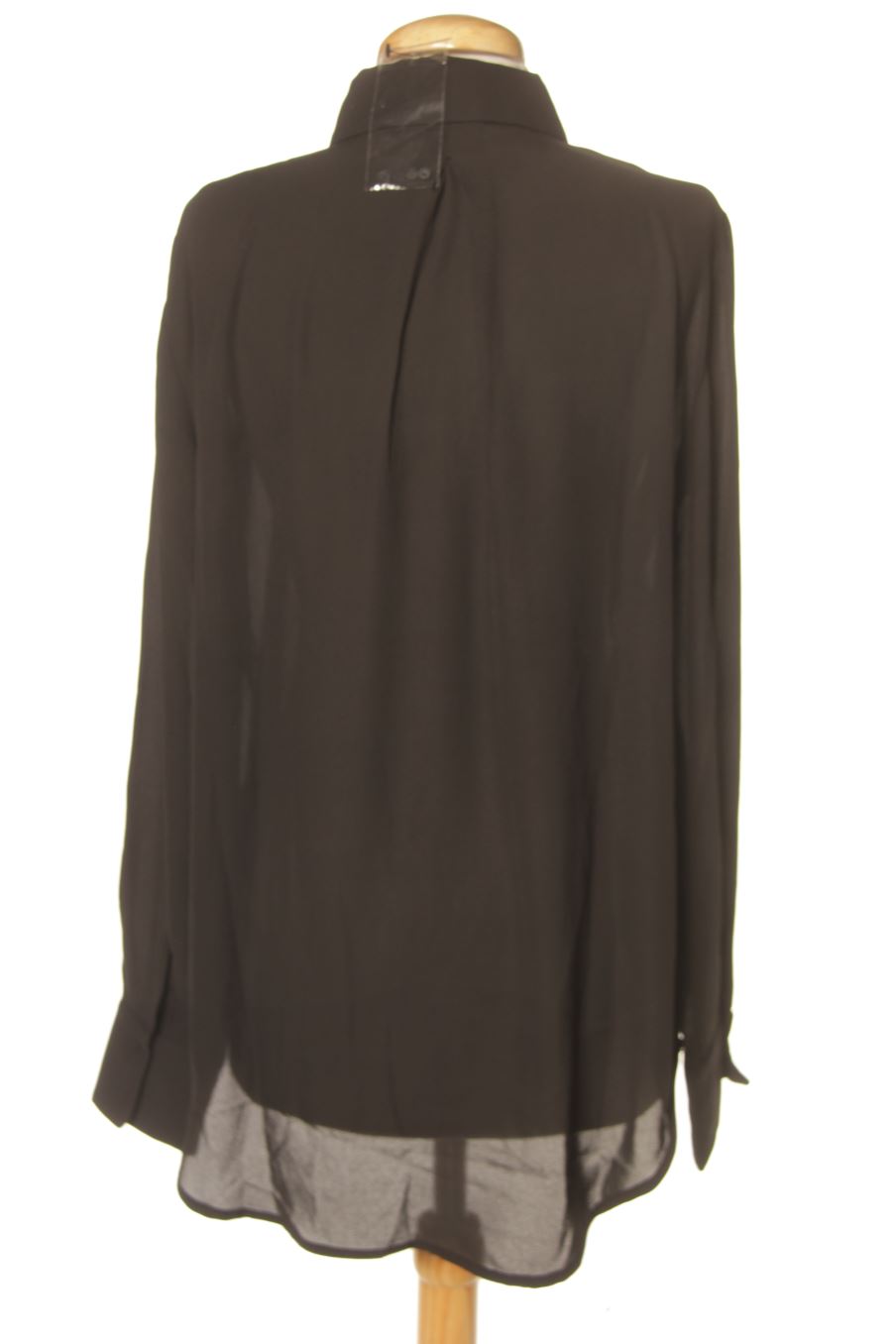 Chemise Mango de la taille S, de couleur noir