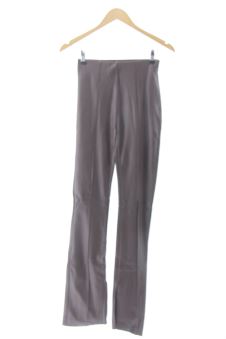 Pantaloni 34 Stradivarius, foto 1 di 2