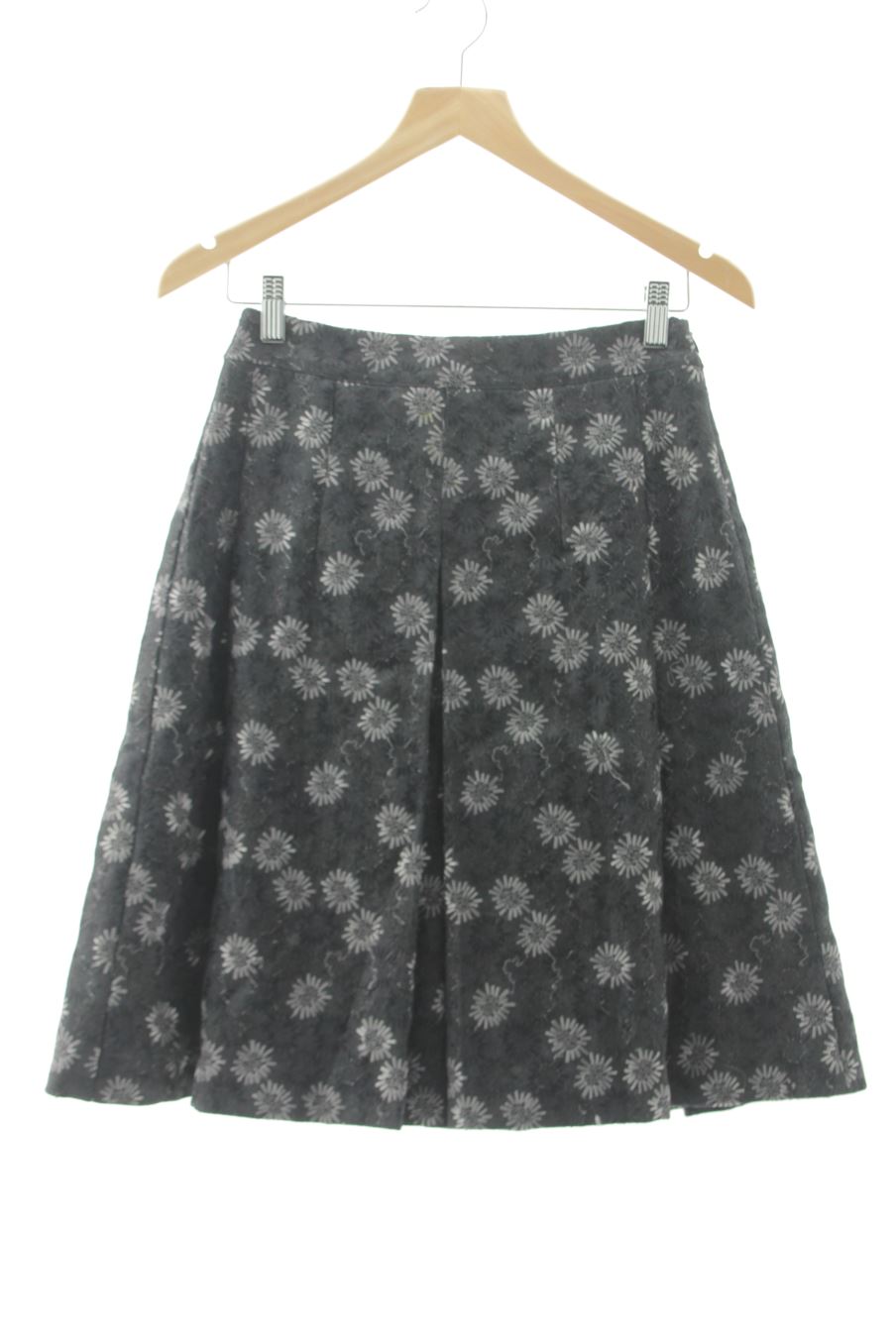 Gonne de Pedro del Hierro de la talla 38, de color nero