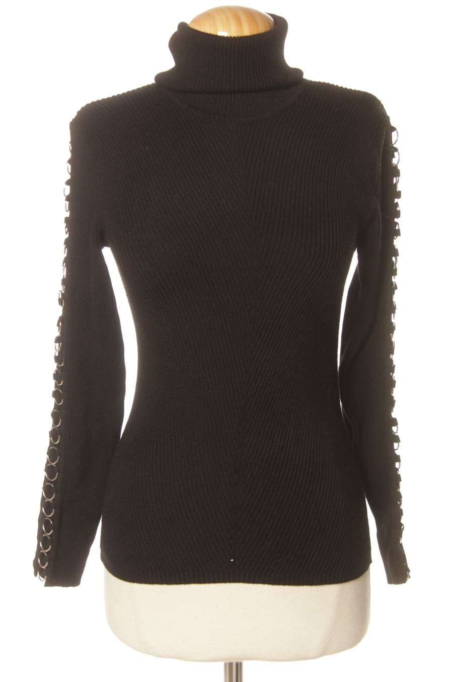 Pull Zara de la taille S, de couleur noir