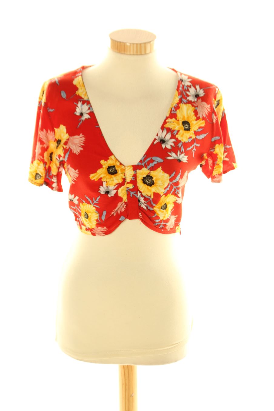 Blusa de manga corta de H&M de la talla 36, de color flores