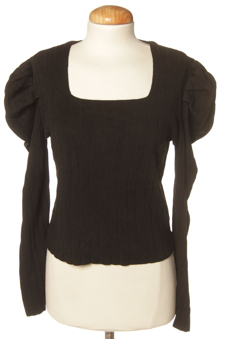 Pull PERCENTIL de la taille L, de couleur noir