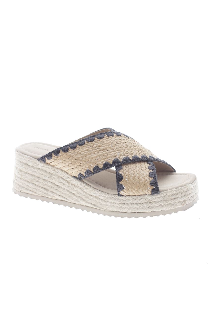 Sandales à talons de Geox de la taille 39, de couleur beige de