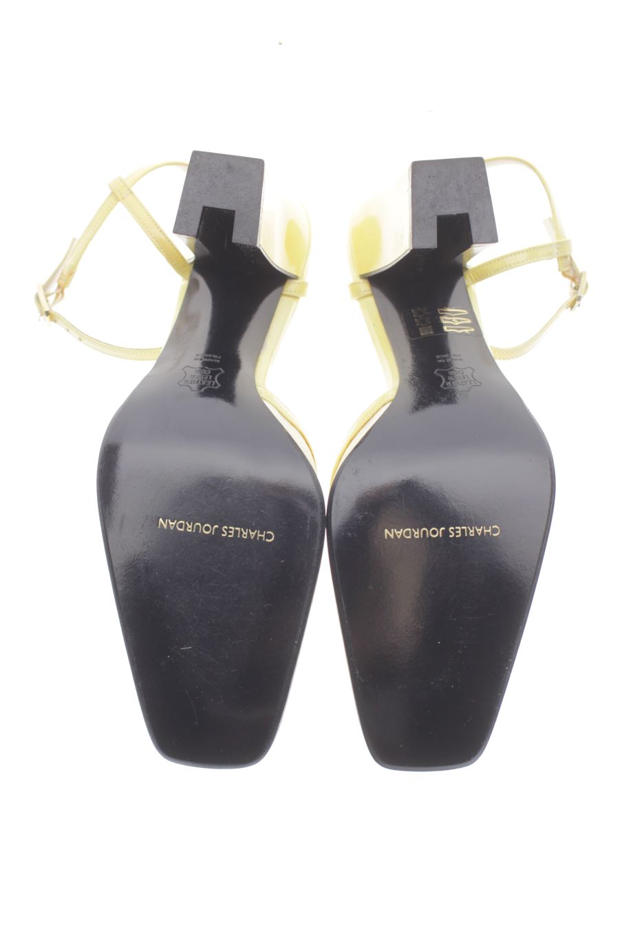 Sandalias tacon de Charles Jourdan de la talla 35, de color amarillo de