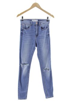 Jeans 36 Stradivarius, foto 1 di 2