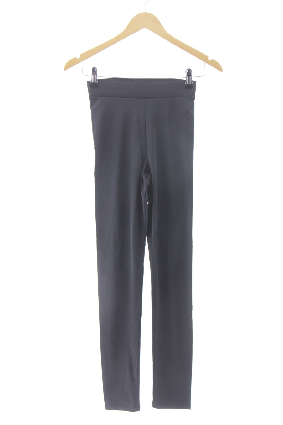 Legging de Zara de la talla S, de color negro