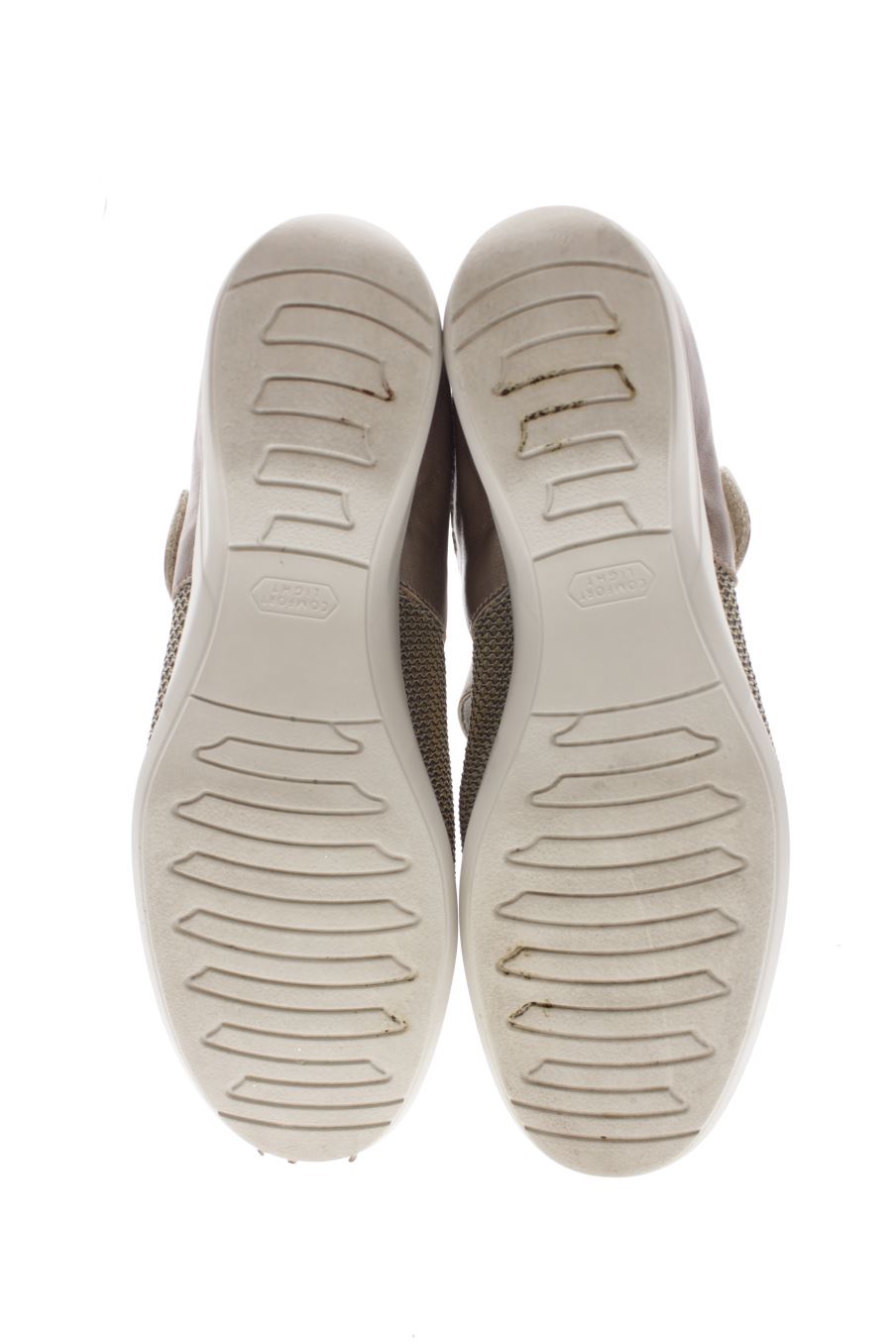 Deportivos de DOCTOR CUTILLAS de la talla 39, de color beige de