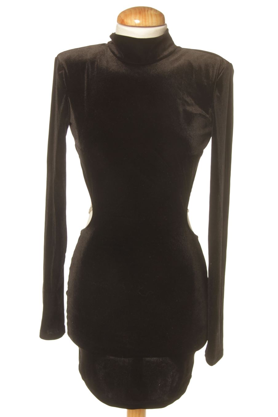 Vestido elegante de Bershka de la talla S, de color negro de terciopelo