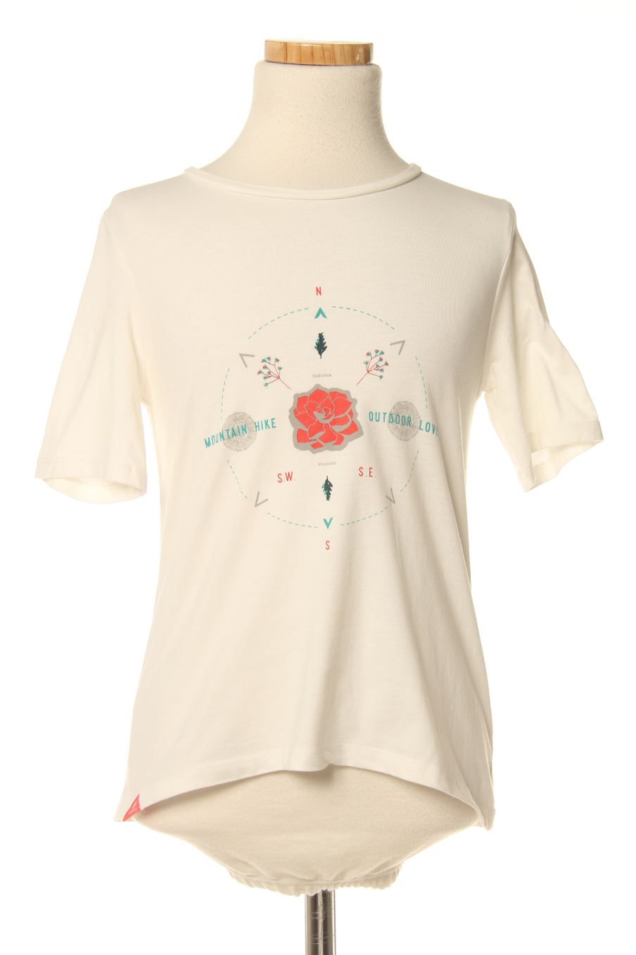 T-shirt manches longues Quechua (DECATHLON) de la taille 7 ans de seconde main