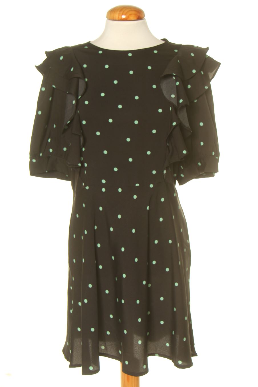 Robe casual new look de la taille 42, de couleur noir