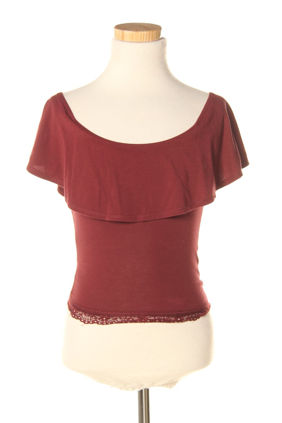 Top de Bershka de la talla S, de color burdeos