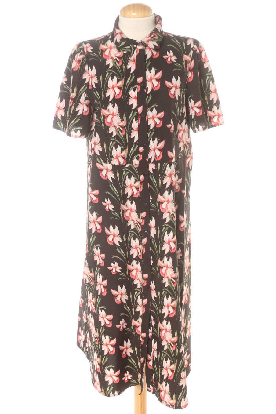 Robe casual Vila de la taille 38, de couleur fleurs