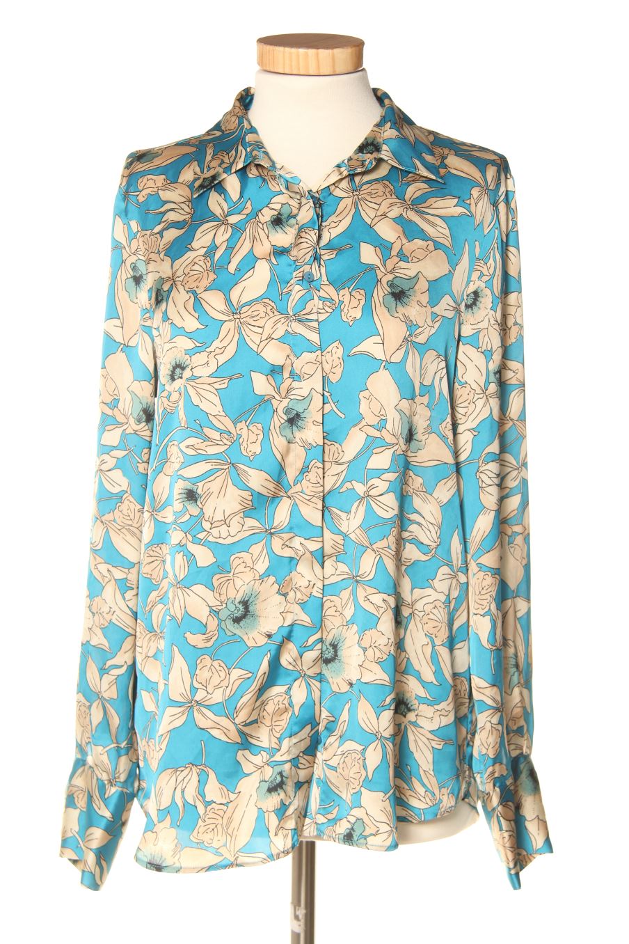 Camisa de Zara de la talla M, de color flores