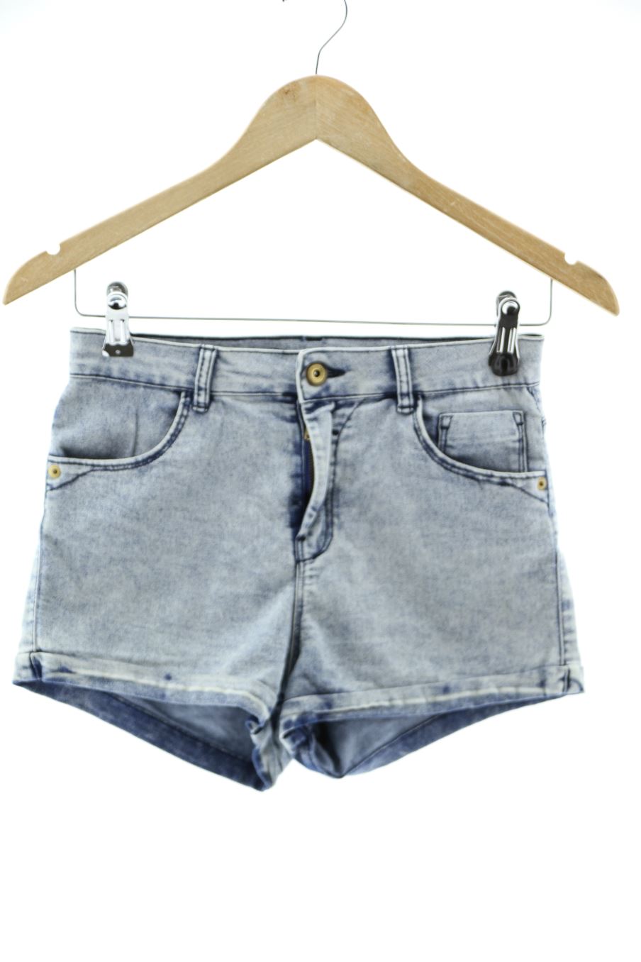 Shorts Bershka de la taille 34, de couleur bleu de denim