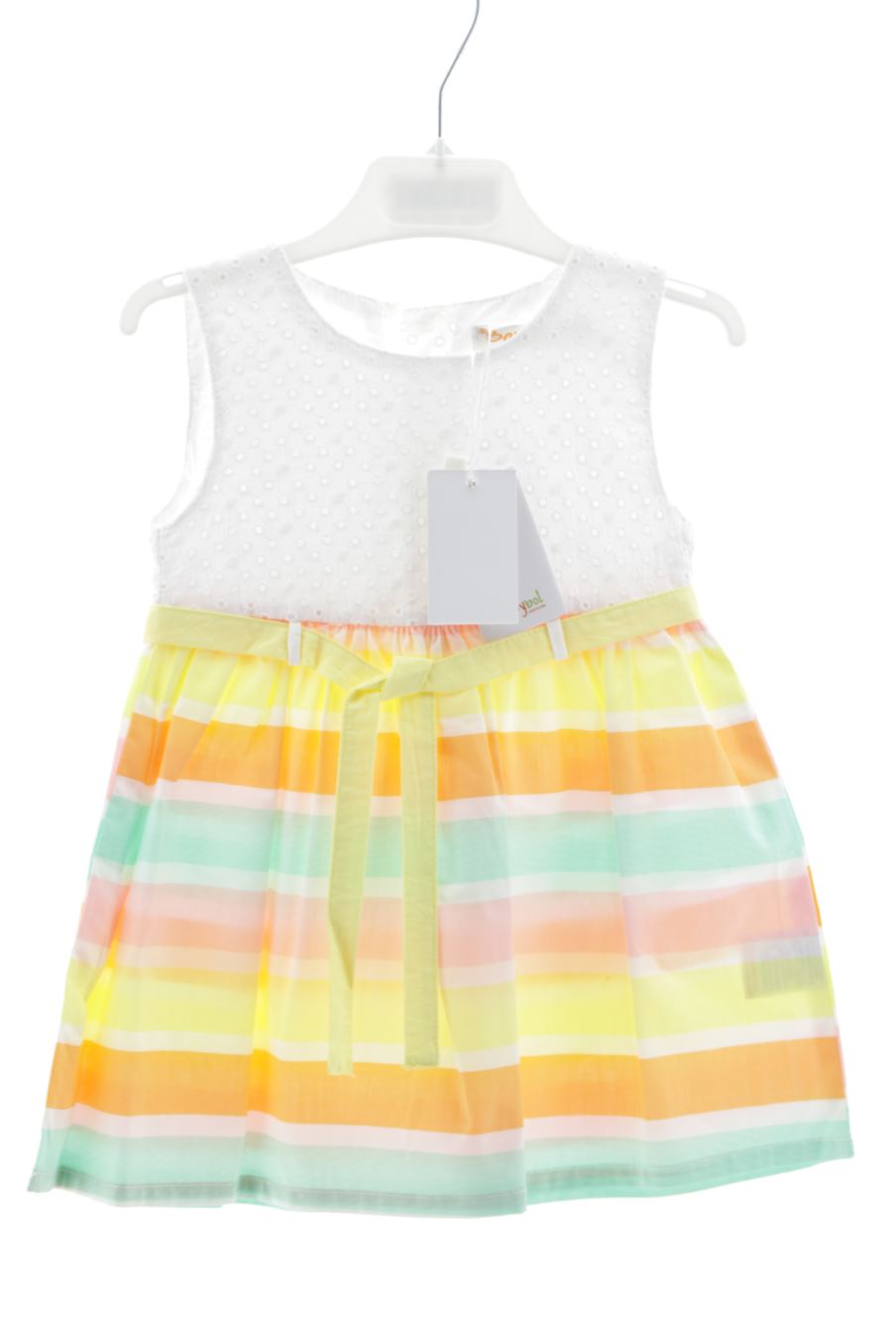 Robe babybol de la taille 12 mois avec une étiquette