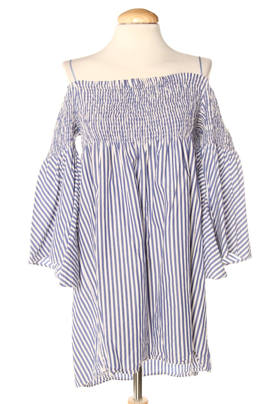 Robe casual Zara de la taille XS, de couleur rayures