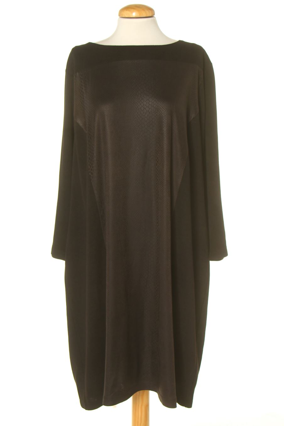 Robe casual Couchel de la taille 60, de couleur noir
