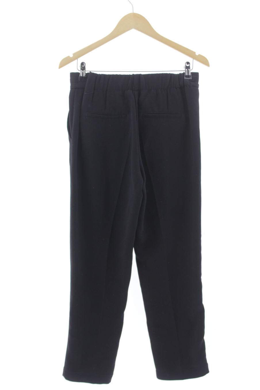 Pantalon Mango de la taille 38, de couleur noir