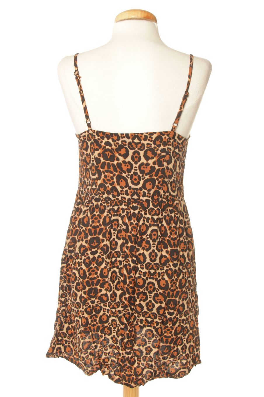 Robe casual H&M de la taille 36, de couleur animal print