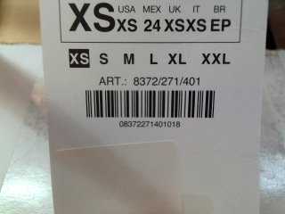 Pantalon Zara de la taille XS, de couleur bleu marine