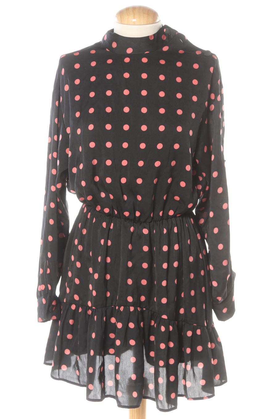 Tuta de Zara de la talla S, de color nero