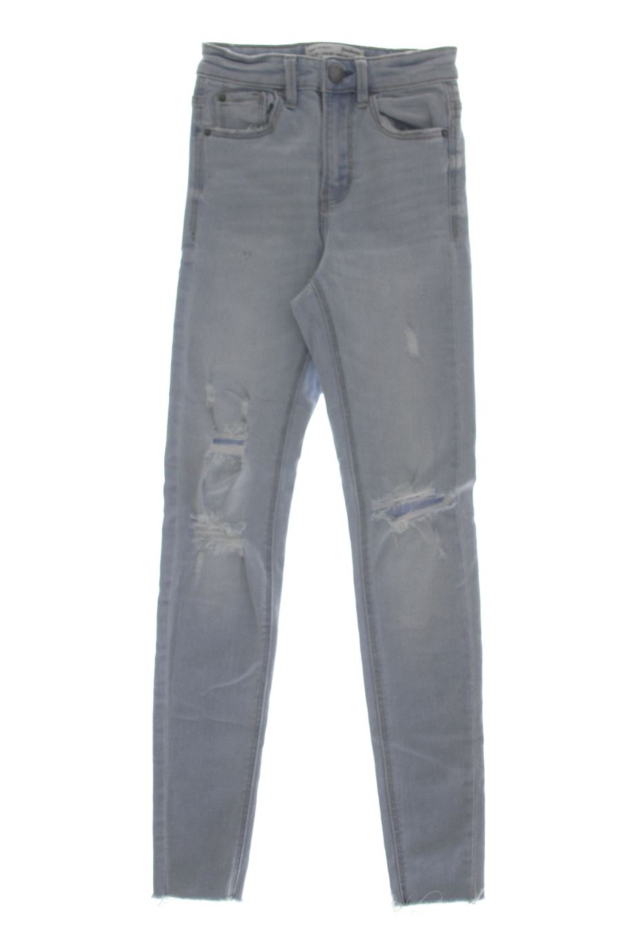 Vaquero de Stradivarius de la talla 32, de color azul de ropa vaquera