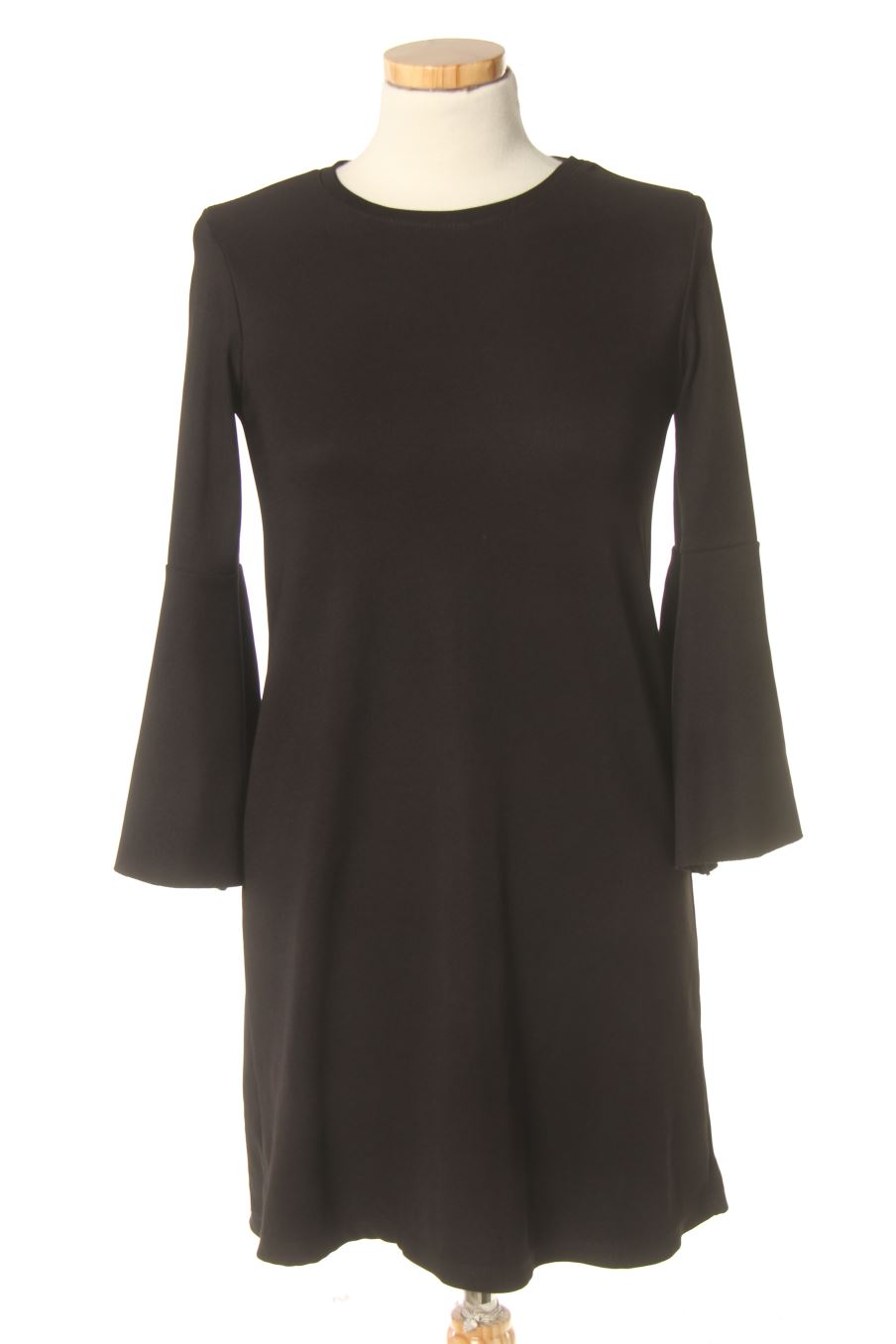 Einfaches Kleid von Bershka Größe XS, Farbe Schwarz, für
