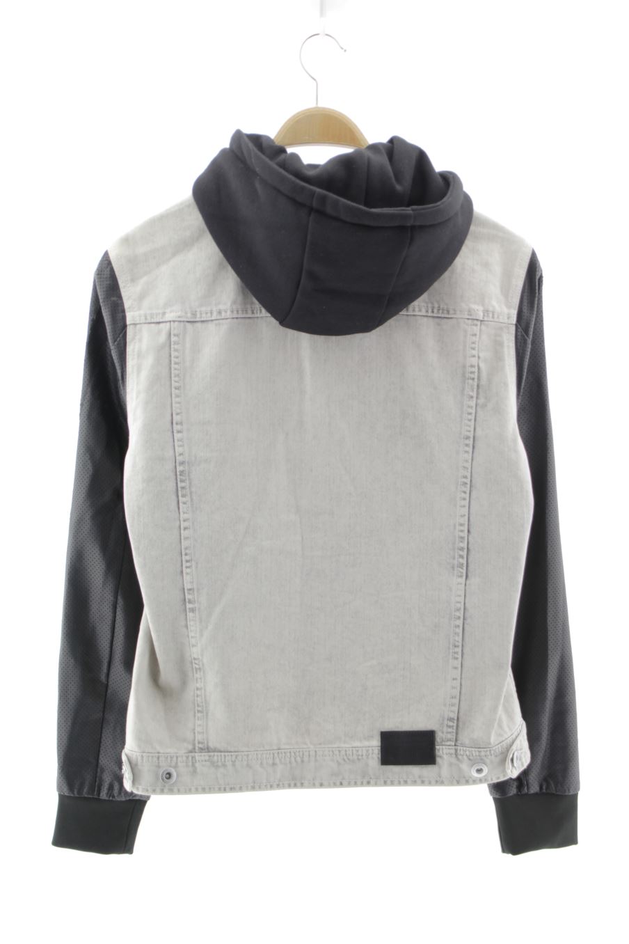 Cazadora de Zara de la talla XL