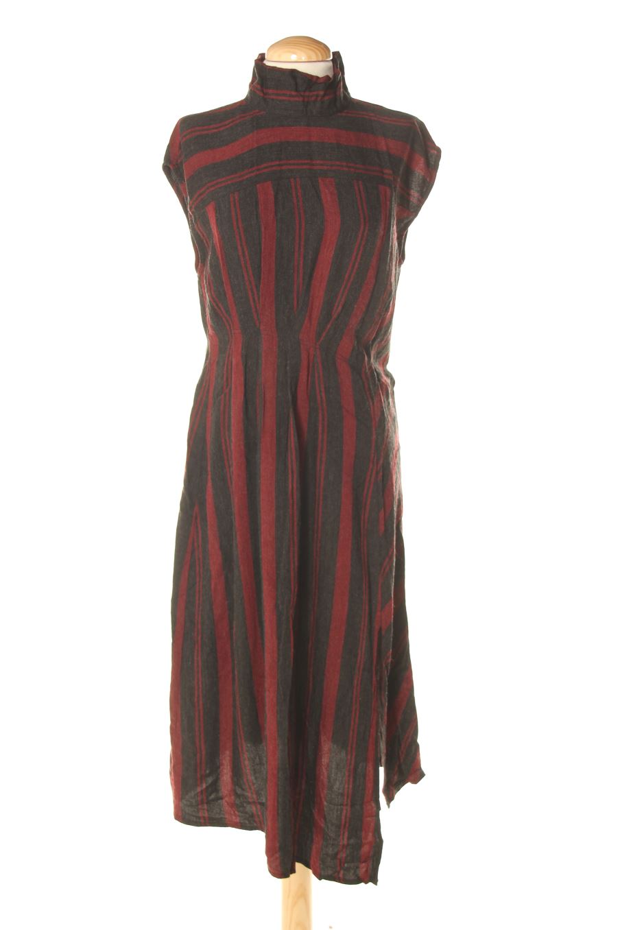 Vestido casual de Zara de la talla S, de color estampado
