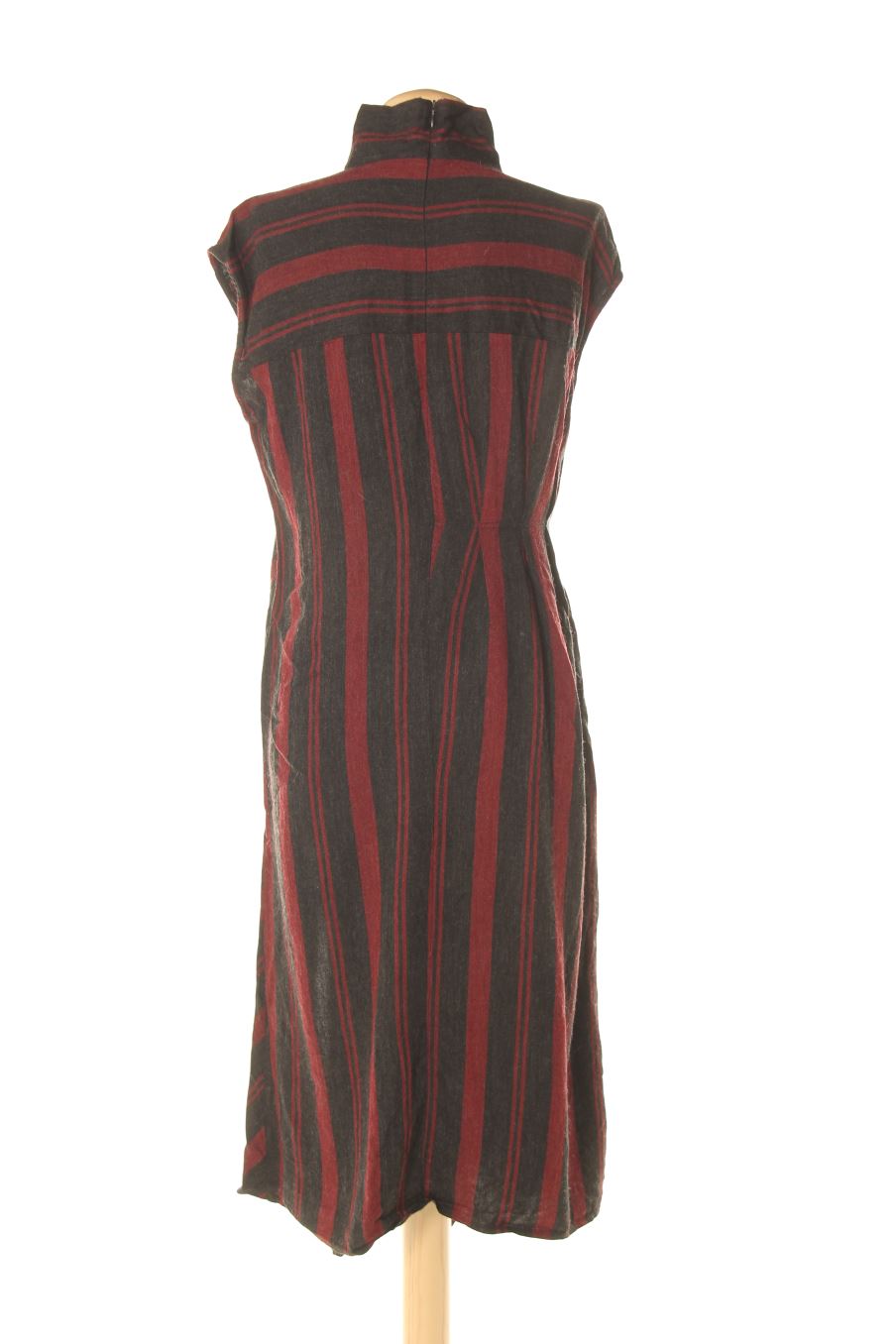 Vestido casual de Zara de la talla S, de color estampado