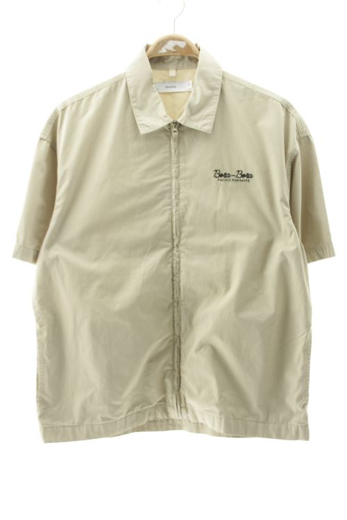 Chemise à manches courtes