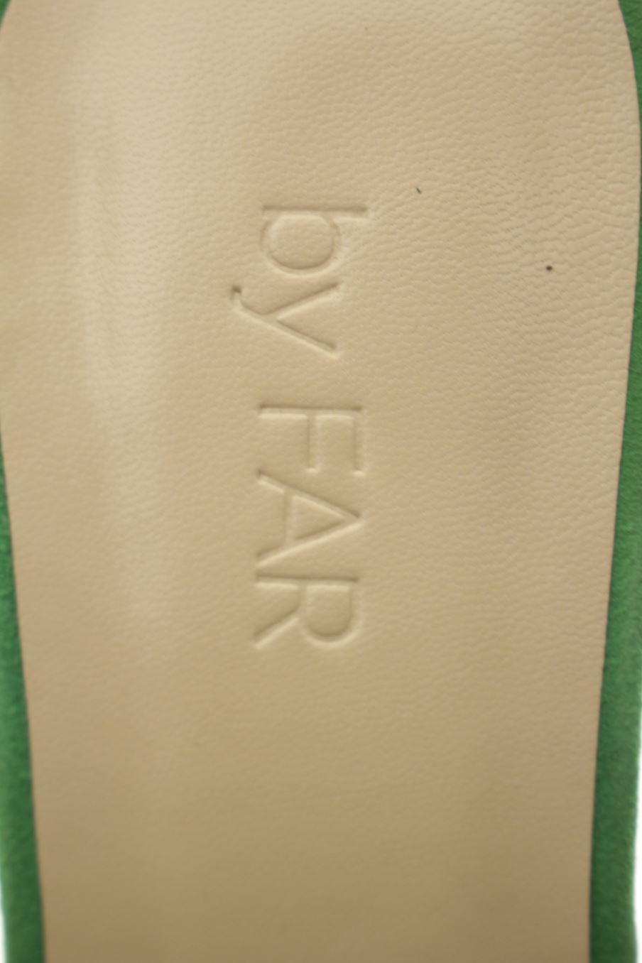Sandalias tacon de BY FAR de la talla 39, de color verde de