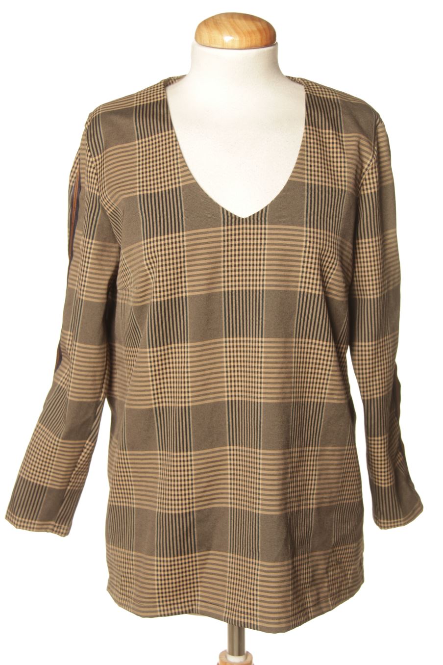 Blusa de manga larga de Casilda Y Jimena de la talla M, de color cuadros