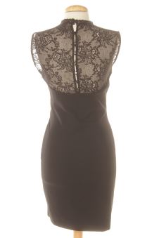 Einfaches Kleid M Trafaluc