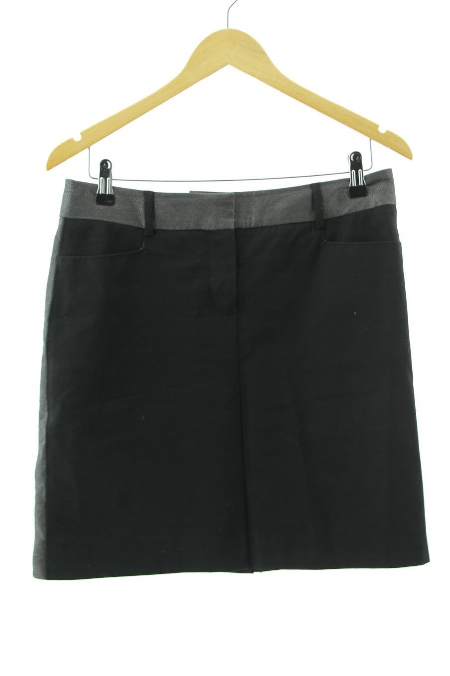 Jupe Kookai de la taille 38, de couleur noir