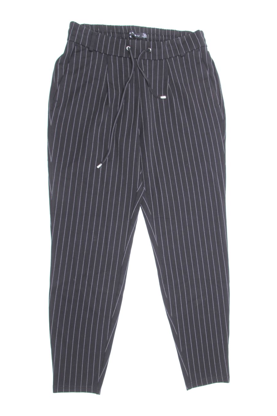 Pantalon Amisu de la taille 36, de couleur noir