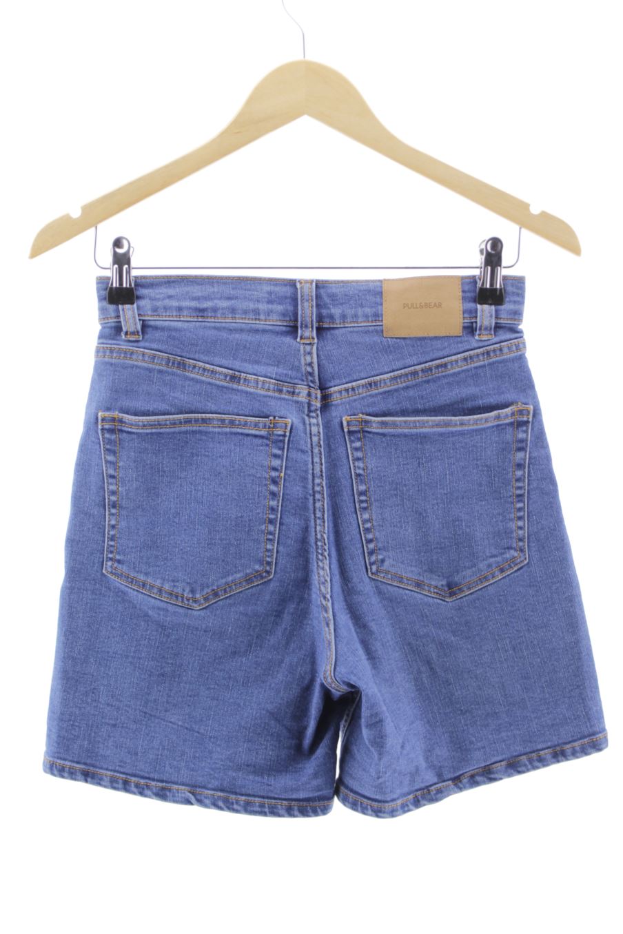 Shorts Pull & Bear de la taille 36, de couleur bleu de denim