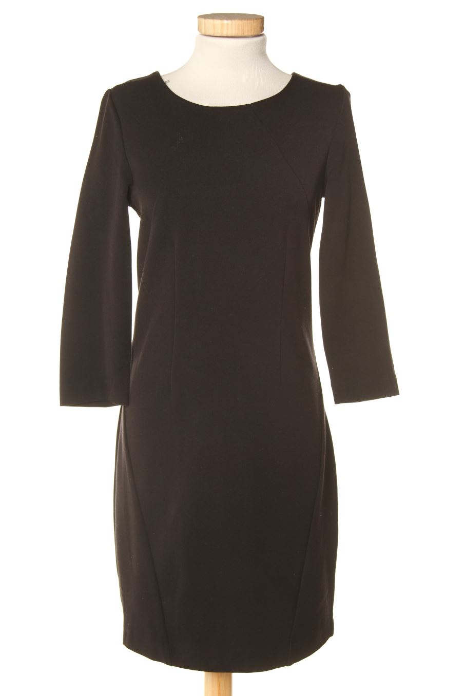 Robe casual Vila de la taille S, de couleur noir
