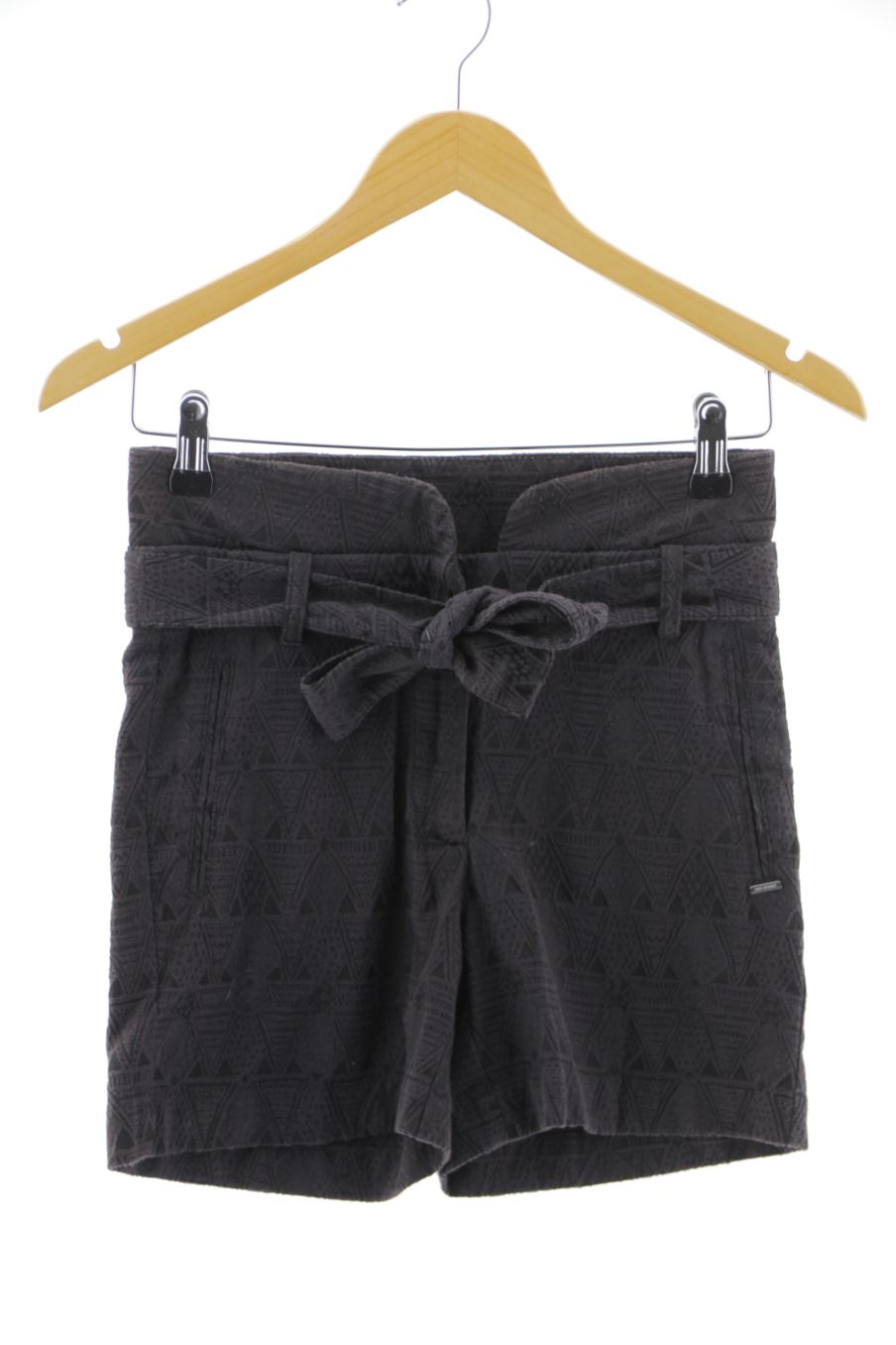 Shorts Ikks de la taille 34, de couleur noir