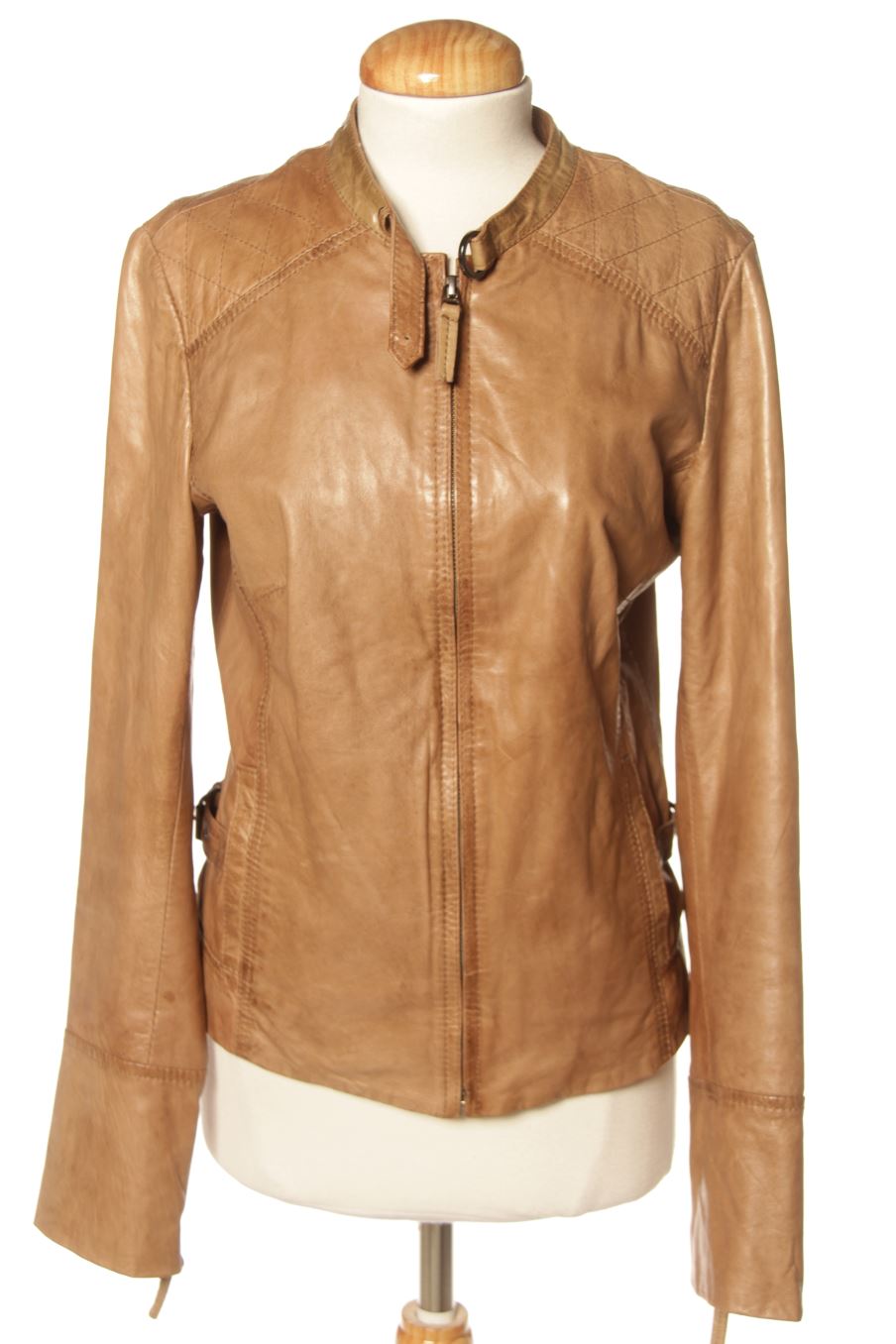 Cazadora de Massimo Dutti de la talla S, de color marrón de piel