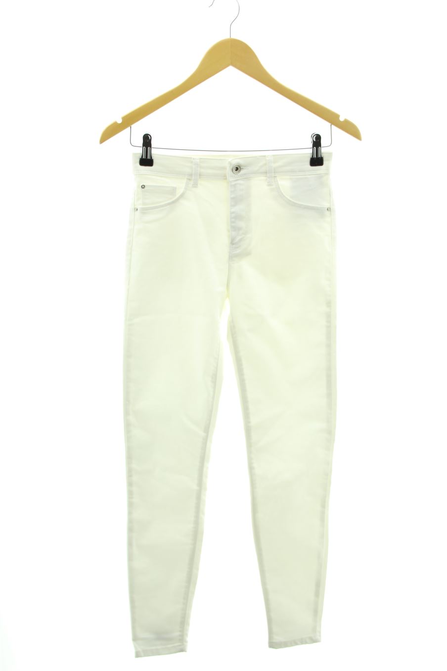 Jeans Bershka de la taille 36, de couleur blanc de denim