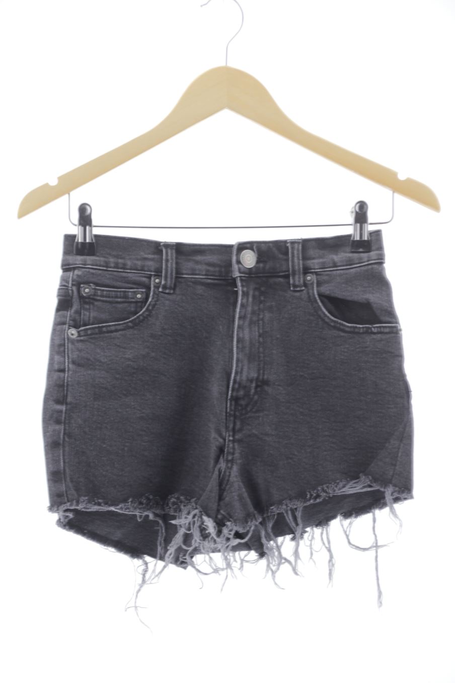 Shorts Pull & Bear de la taille 36, de couleur noir de denim