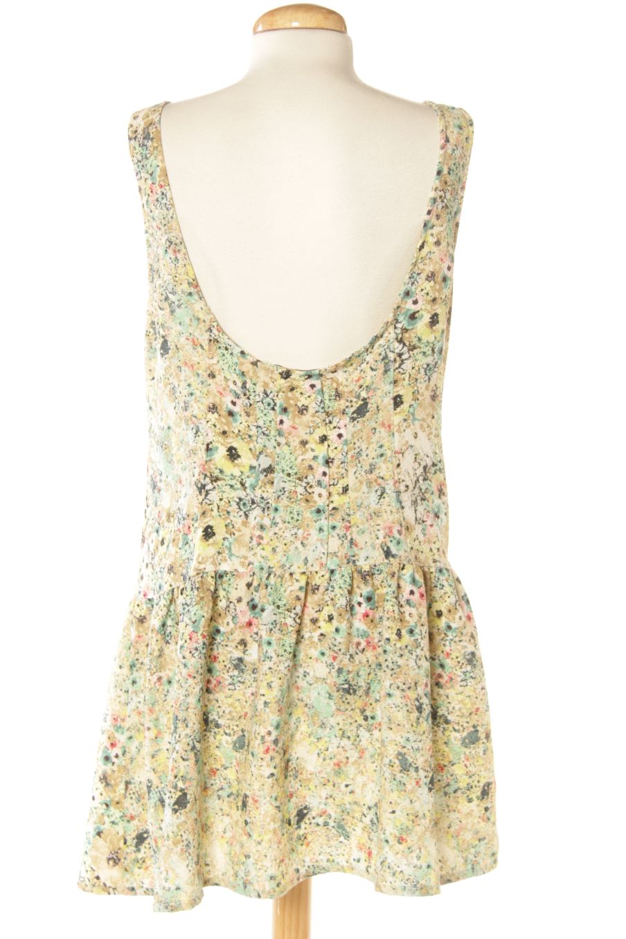 Robe casual Pull & Bear de la taille M, de couleur fleurs