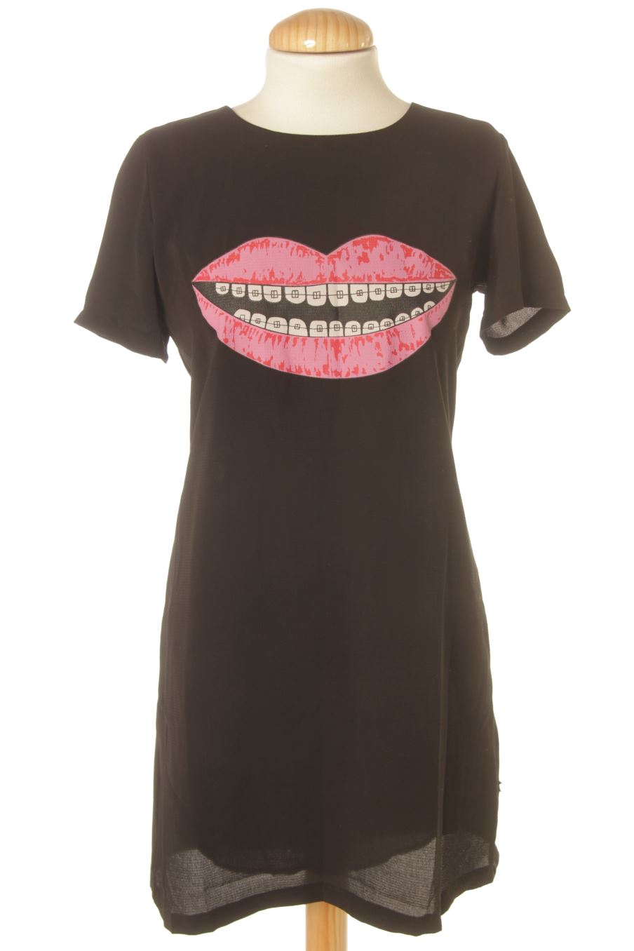 Robe casual kling de la taille 38, de couleur noir