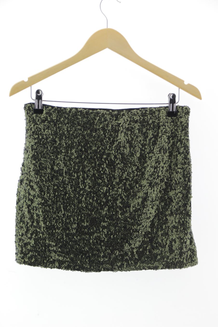 Jupe Pull & Bear de la taille M, de couleur vert