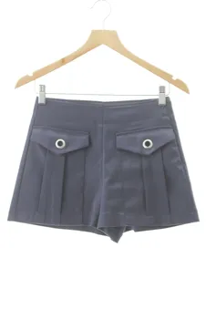Pantaloni corti XS Zara, foto 1 di 2
