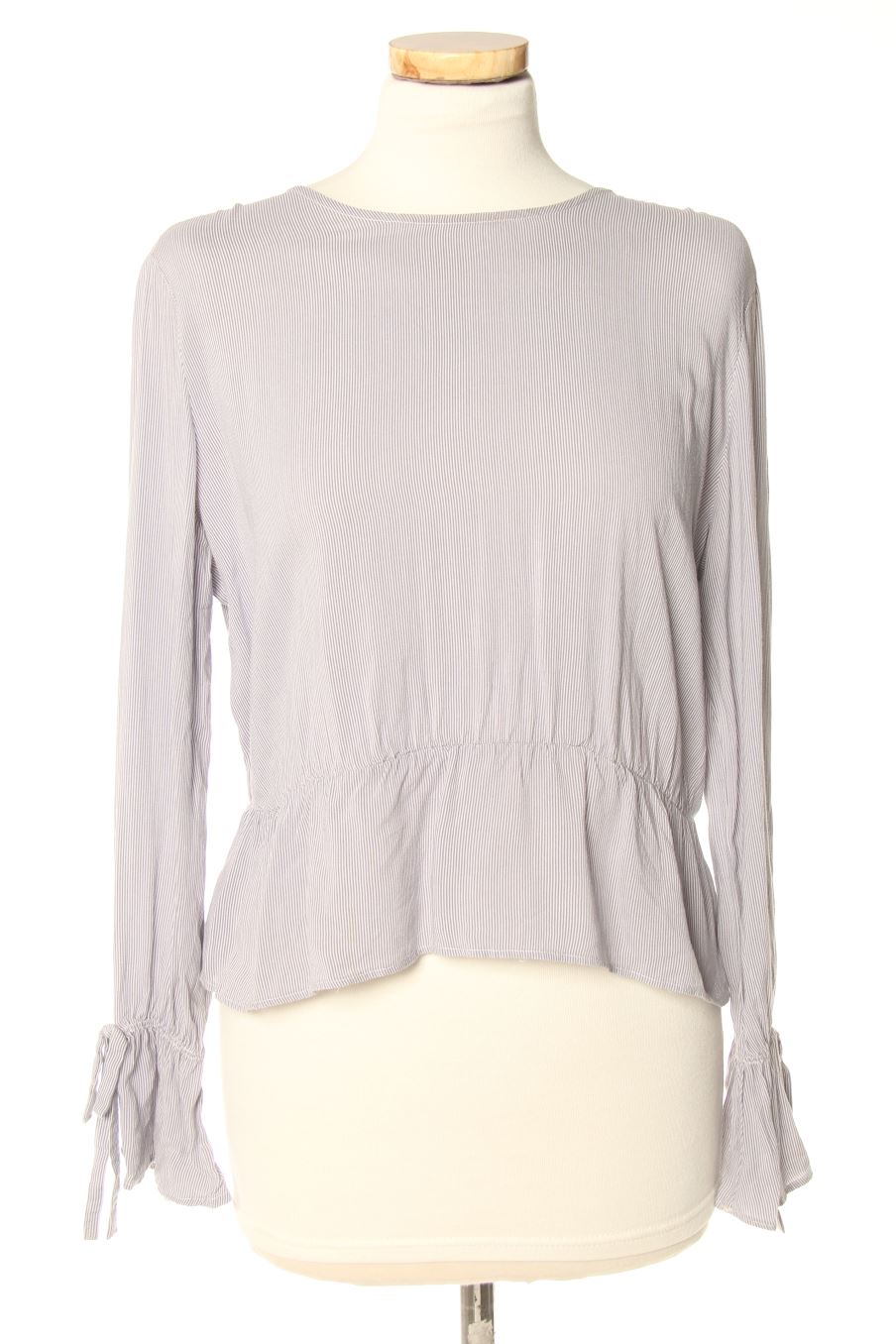 Blusa de manga larga de Bershka de la talla M, de color rayas